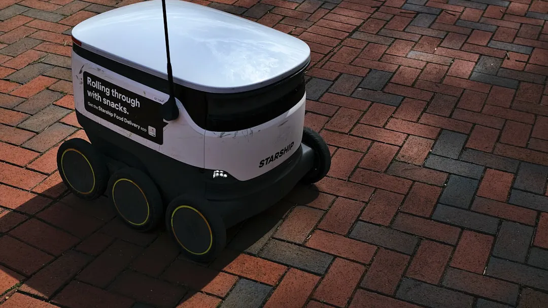 Стартап Humble Robotics привлёк $24 млн на беспилотный тягач без кабины