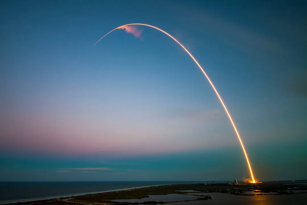 SpaceX впервые вывела спутники Starlink третьего поколения, но ускоритель Super Heavy снова разбился