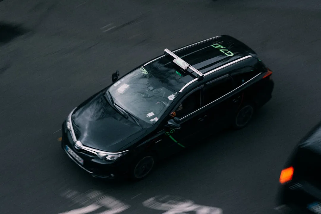 Waymo выбирает независимость от Uber