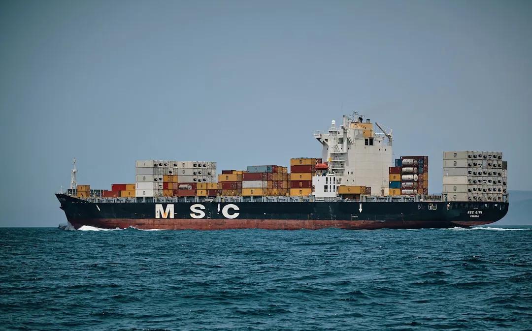Контейнерные ставки продолжают сползать: индекс Drewry потерял ещё 53 доллара за неделю
