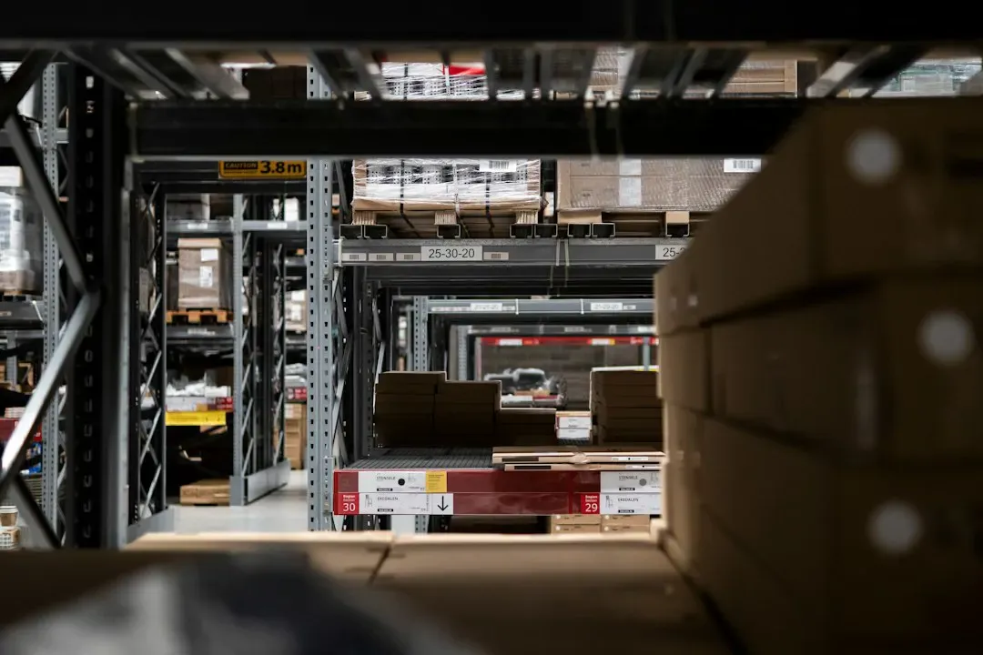 FedEx повышает тарифы на 5,9% с января 2027 года: за средней цифрой скрыт рост до 6,65%