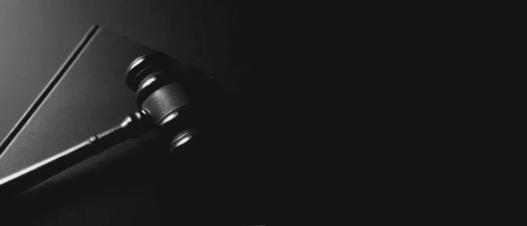 CH Robinson отвергает обвинения в рэкете со стороны шести американских перевозчиков